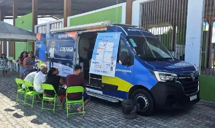 AGÊNCIA MÓVEL DA COPASA VAI FACILITAR ATENDIMENTO AOS CLIENTES EM VAZANTE