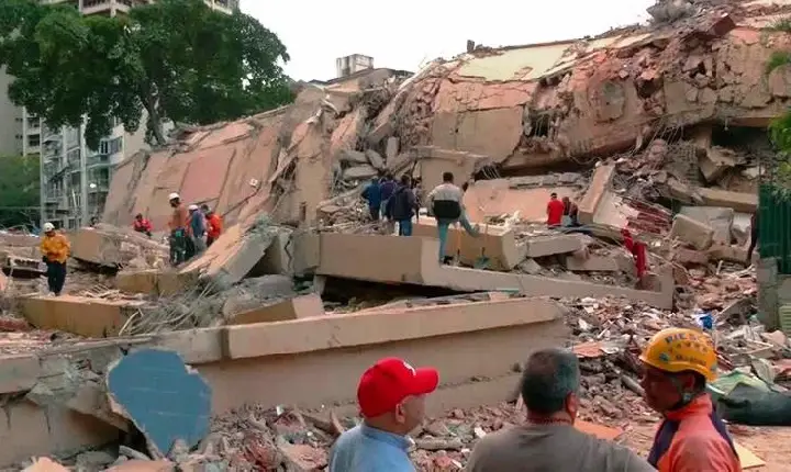 BOMBEIROS DE MINAS INTEGRAM MISSÃO HUMANITÁRIA BRASILEIRA NA VENEZUELA APÓS TERREMOTOS