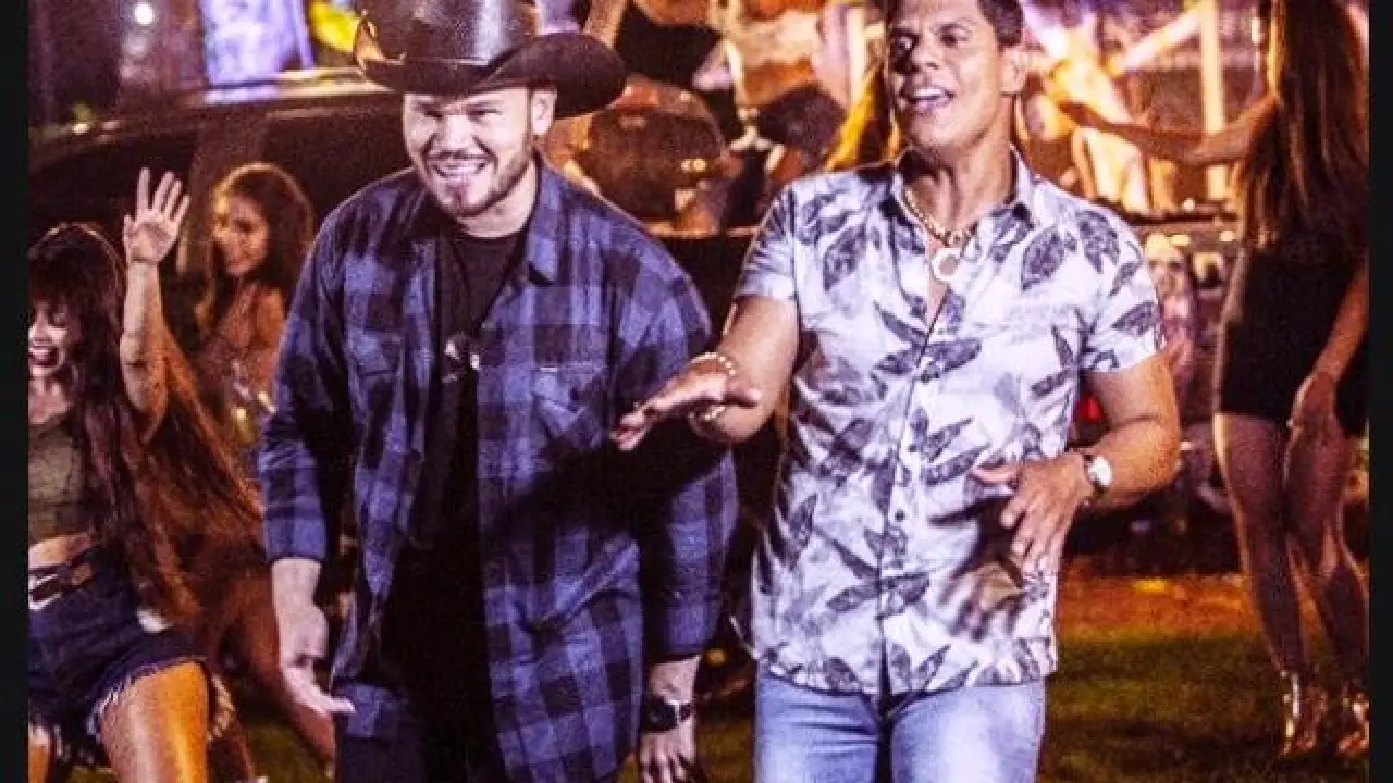 CARREIRO & CAPATAZ LEVAM BAGAGEM DE SUCESSOS MUSICAIS PARA A 47ª FESTA DO FAZENDEIRO DE LAGAMAR
