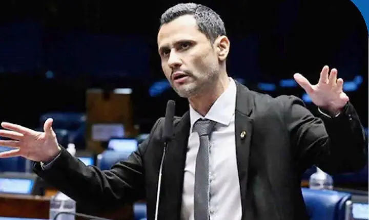 CLEITINHO AZEVEDO ANUNCIA QUE NÃO SERÁ CANDIDATO AO GOVERNO DE MINAS GERAIS