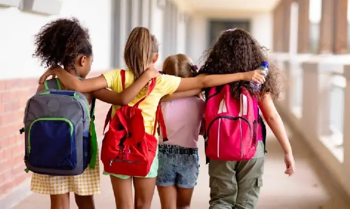 ESCOLAS MUNICIPAIS DE VAZANTE RETOMAM AS AULAS NESTA TERÇA-FEIRA (4)