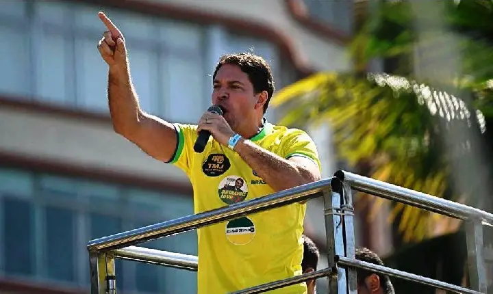 EX-DEPUTADO CONDENADO POR TENTATIVA DE GOLPE DE ESTADO NO BRASIL É PRESO NOS EUA