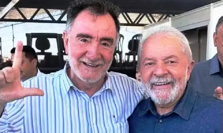 EX-MINISTRO DE LULA ANUNCIA PRÉ-CANDIDATURA AO GOVERNO DE MINAS GERAIS