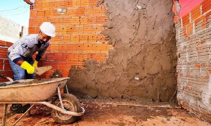 GOVERNO LANÇA PROGRAMA DE R$ 40 BILHÕES PARA REFORMA DE CASAS POPULARES