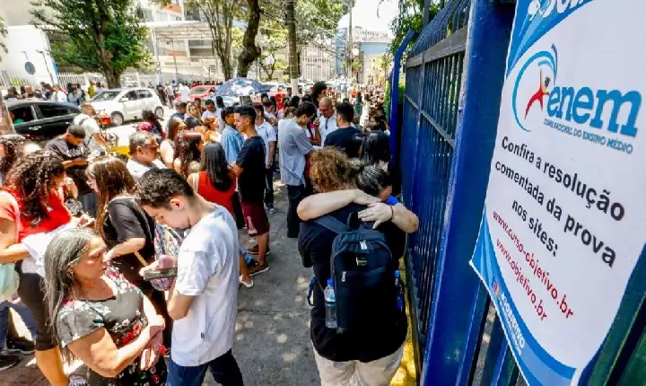 MAIS DE 500 MIL CANDIDATOS SE INSCREVERAM PARA AS PROVAS DO ENEM 2025 EM MINAS