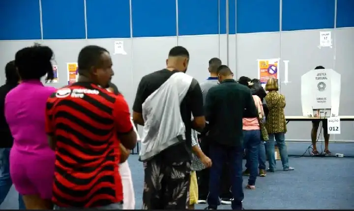 MAIS DE 86% DOS BRASILEIROS JÁ DECIDIRAM SEU CANDIDATO NA DISPUTA PRESIDENCIAL DE 2026