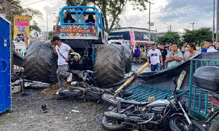 'MONSTER TRUCK' ATROPELA PÚBLICO E MATA TRÊS PESSOAS DURANTE SHOW NA COLÔMBIA