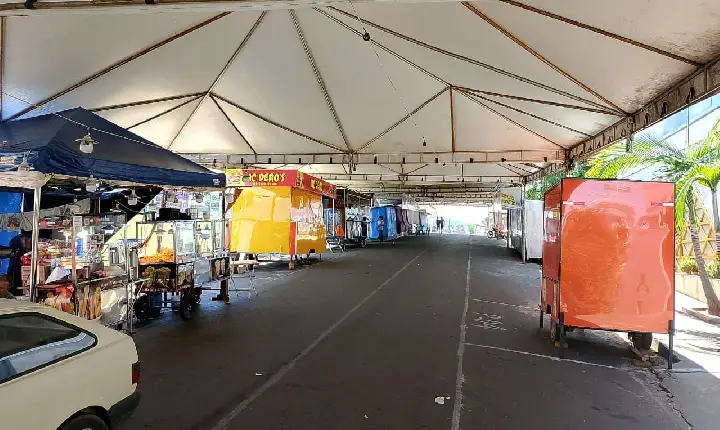 PRAÇAS DE ALIMENTAÇÃO JÁ ESTÃO SENDO LIBERADAS PARA FUNCIONAMENTO NA FESTA DA LAPA EM VAZANTE