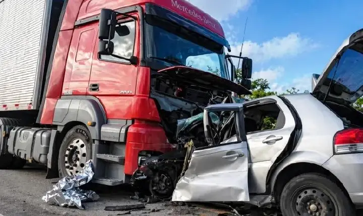 PRF REGISTRA 10 MORTES NAS RODOVIAS FEDERAIS DURANTE O FERIADÃO EM MINAS