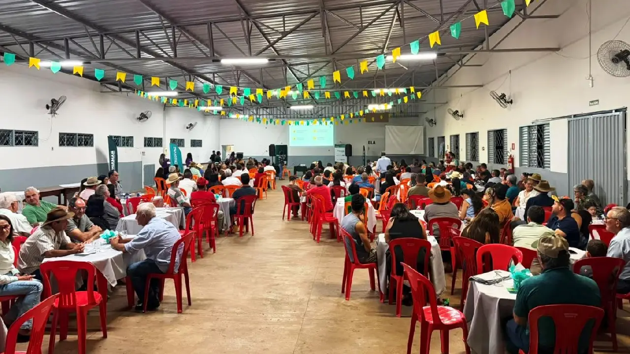 PROJETO ‘PERTENCER SICOOB’ REÚNE ASSOCIADOS NO DISTRITO DE SÃO BRÁS DE MINAS