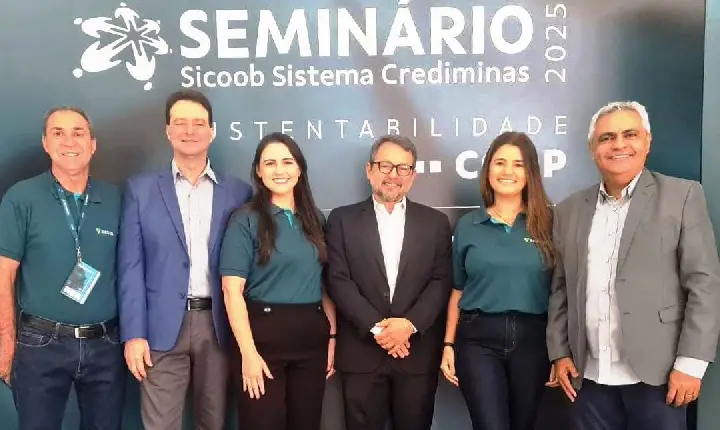 REPRESENTANTES DO SICOOB CREDIVAZ PARTICIPAM DE SEMINÁRIO SOBRE SUSTENTABILIDADE NO COOPERATIVISMO