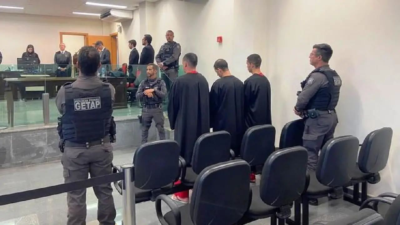 TRIO É CONDENADO A 46 ANOS DE PRISÃO POR TENTATIVA DE HOMICÍDIO EM SÃO GONÇALO DO ABAETÉ