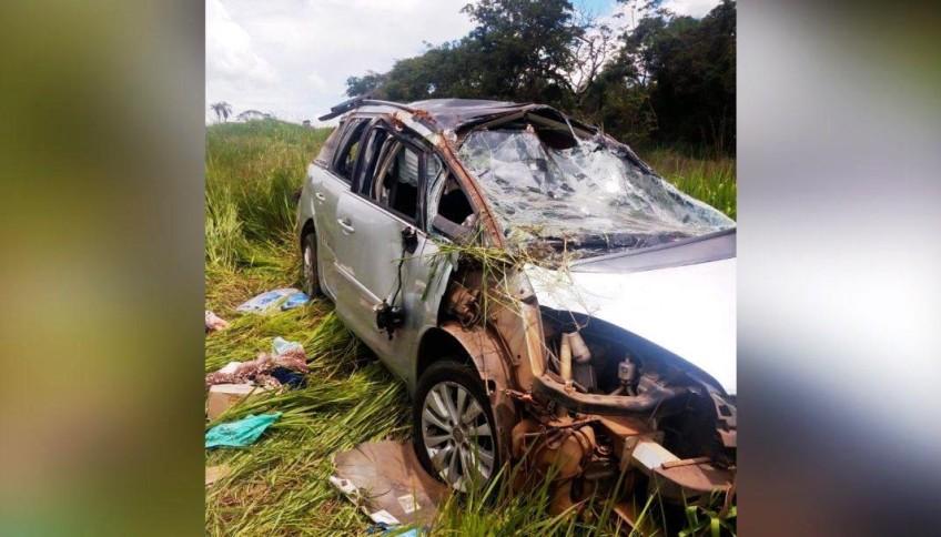 BURACO EM RODOVIA PROVOCA ACIDENTE COM SETE FERIDOS EM PATOS DE MINAS