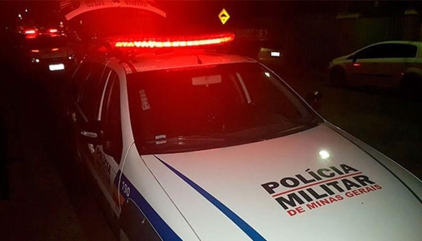 POLÍCIA DE GUARDA-MOR PROCURA ATIRADOR QUE MATOU MÃE E FILHO NA CIDADE