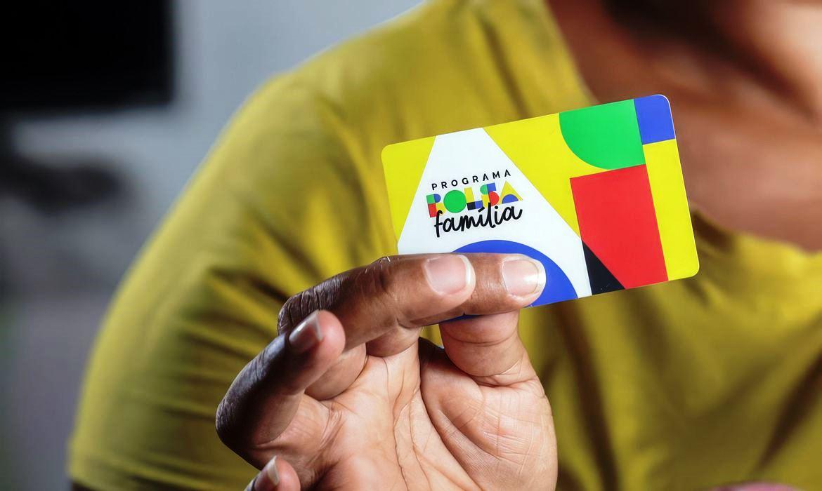 BOLSA FAMÍLIA: PAGAMENTOS DOS BENEFÍCIOS DE AGOSTO FORAM ANTECIPADOS