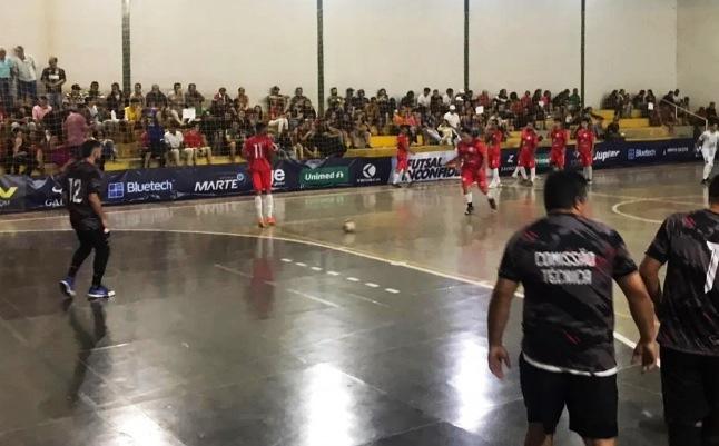 VAZANTE ESTREIA COM VITÓRIA NA CONFERÊNCIA NOROESTE DA COPA INCONFIDENTES DE FUTSAL