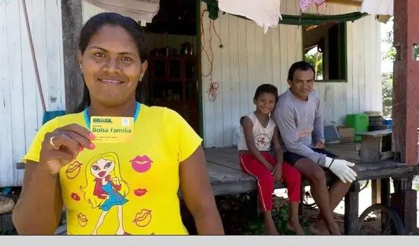 BOLSA FAMÍLIA: BENEFICIÁRIOS COM NIS FINAL 6 RECEBEM PAGAMENTO NESTA SEGUNDA (25)