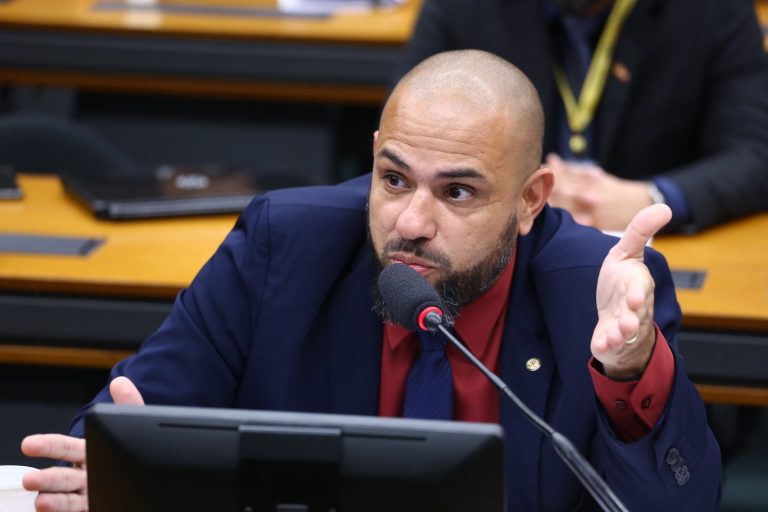 Comissão aprova projeto que cria