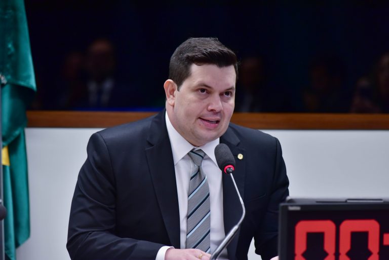 Comissão aprova projeto que muda o cálculo da renda familiar válida no Minha Casa, Minha Vida
