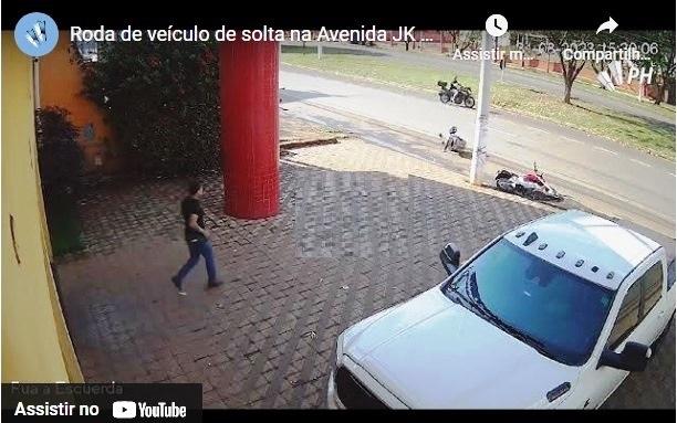 PATOS DE MINAS: MOTOCICLISTA É ATINGIDO POR RODA SOLTA NA AVENIDA JK