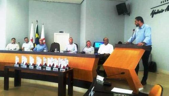 VAZANTE SEDIA ENCONTRO DE PREFEITOS E GESTORES DE TURISMO DA REGIÃO