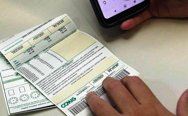ANEEL DECIDE MANTER BANDEIRA TARIFÁRIA VERDE NAS CONTAS DE ENERGIA EM OUTUBRO