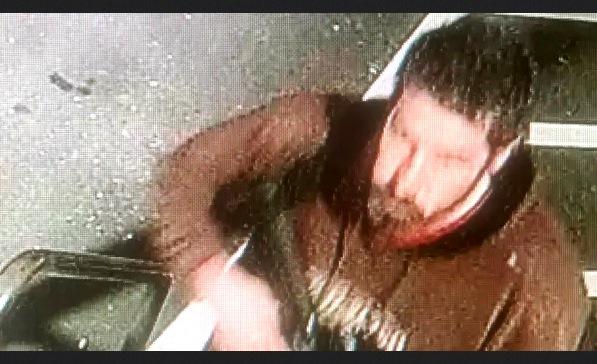 ATIRADOR QUE MATOU 18 PESSOAS NOS ESTADOS UNIDOS É ENCONTRADO MORTO