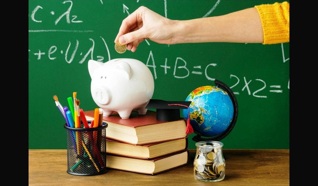 COOPERATIVISMO: O CAMINHO PARA A IMPLEMENTAÇÃO DA EDUCAÇÃO FINANCEIRA