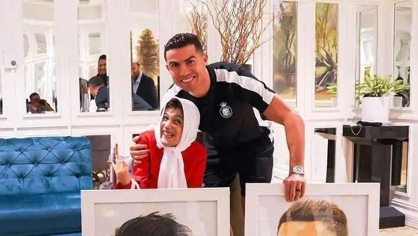 CRISTIANO RONALDO PODE SER PUNIDO COM 100 CHICOTADAS POR BEIJO EM IRANIANA