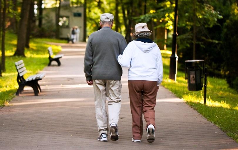 DADOS DO CENSO 2022 APONTAM ENVELHECIMENTO DA POPULAÇÃO BRASILEIRA