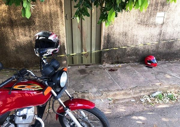 GAROTO DE QUATRO ANOS MORRE VÍTIMA DE BALA PERDIDA EM PATOS DE MINAS