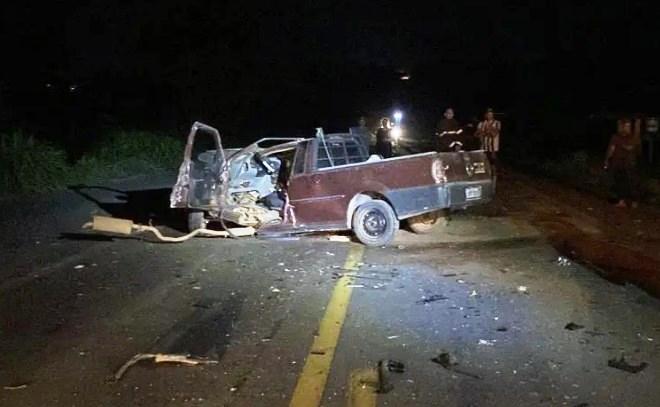 GRAVE COLISÃO FRONTAL FAZ TRÊS VÍTIMAS FATAIS NA BR-365 PRÓXIMO A PATROCÍNIO