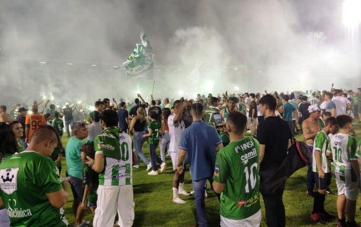 MAMORÉ VENCE NOS PÊNALTIS E GARANTE VAGA NO MÓDULO II DO CAMPEONATO MINEIRO