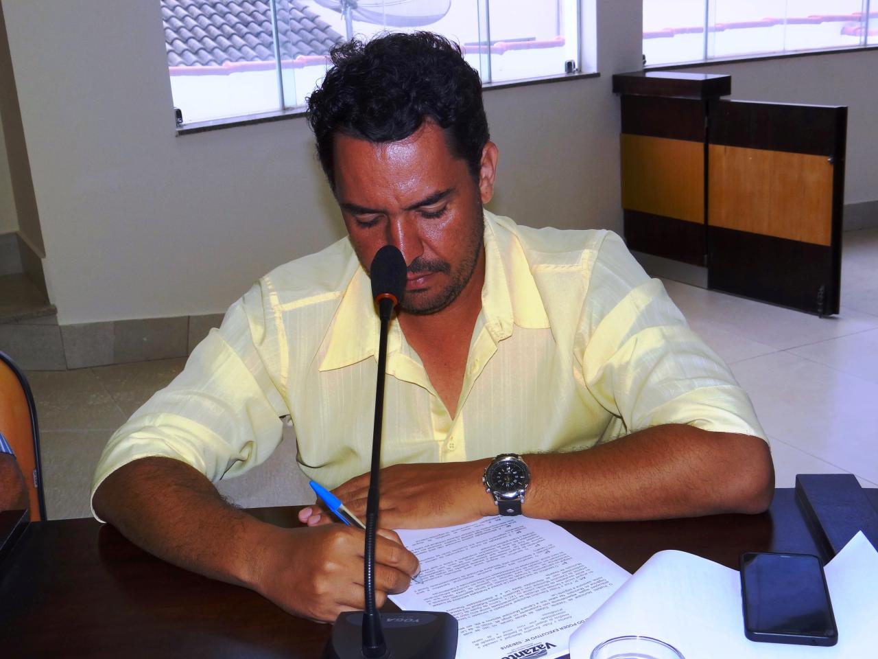 CÂMARA MUNICIPAL DE VAZANTE APROVA ‘VOTO DE REPÚDIO’ AO PRESIDENTE DO IBAMA