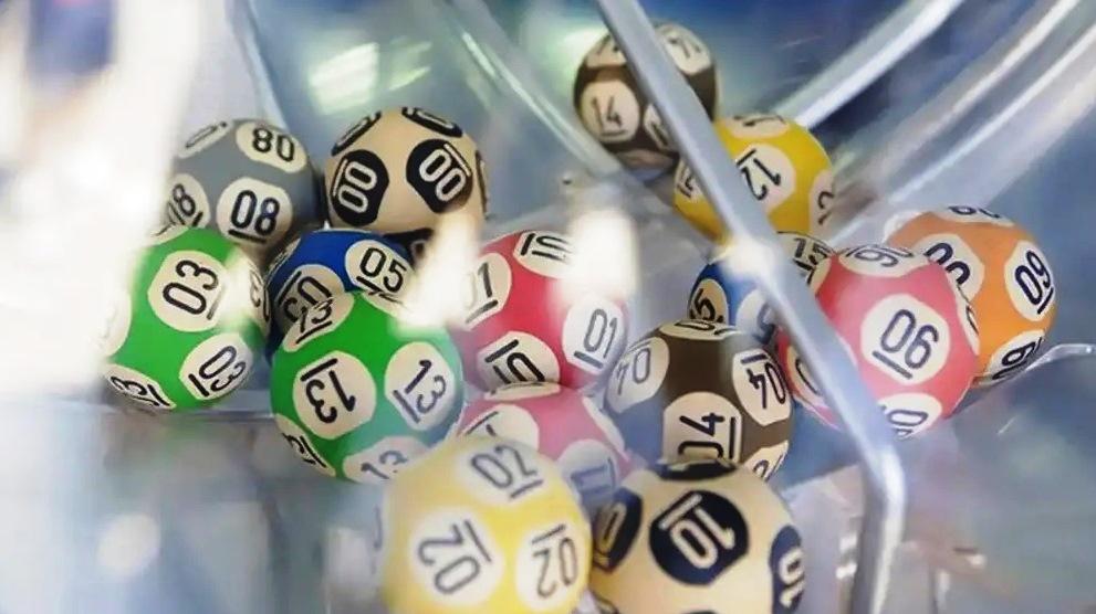 CINCO APOSTAS DE MINAS GERAIS ACERTAM A QUINA DA MEGA-SENA