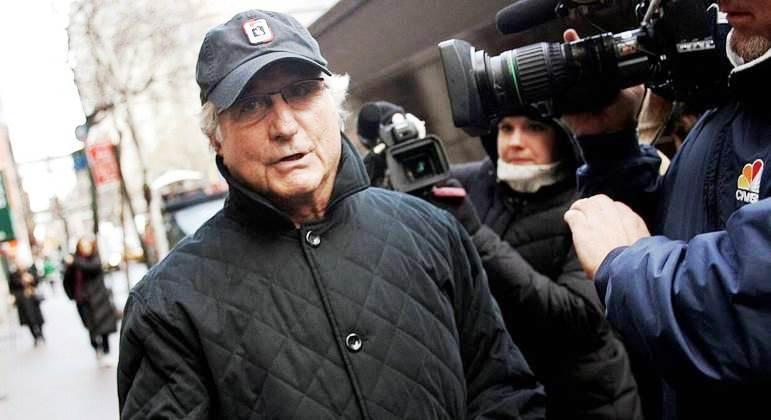 VÍTIMAS DO MAIOR ESQUEMA DE PIRÂMIDE DA HISTÓRIA CONSEGUEM REAVER O EQUIVALENTE A R$ 20 BILHÕES