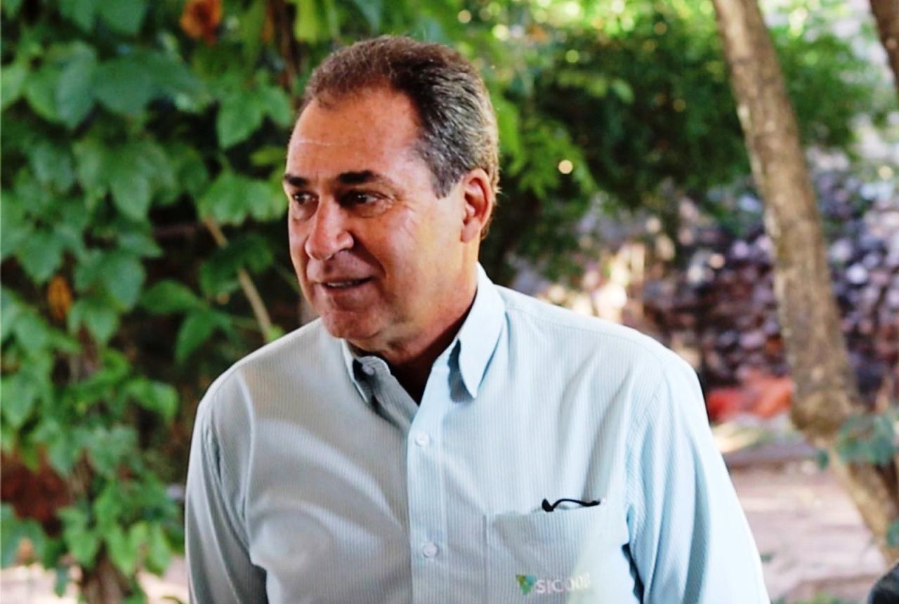 EX-SECRETÁRIO MUNICIPAL ASSUME CONDIÇÃO DE PRÉ-CANDIDATO A PREFEITO DE VAZANTE