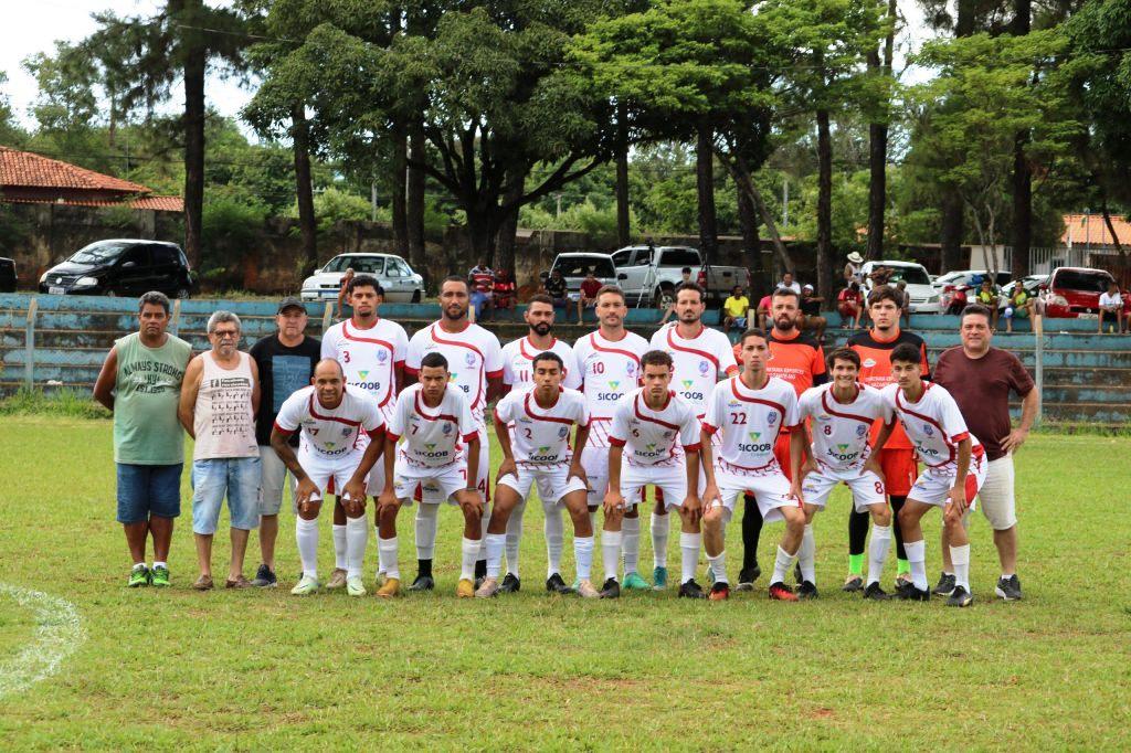 VAZANTE EMPATA COM TIME DE PARACATU EM JOGO PREPARATIVO PARA A COPA AMAPAR 2024