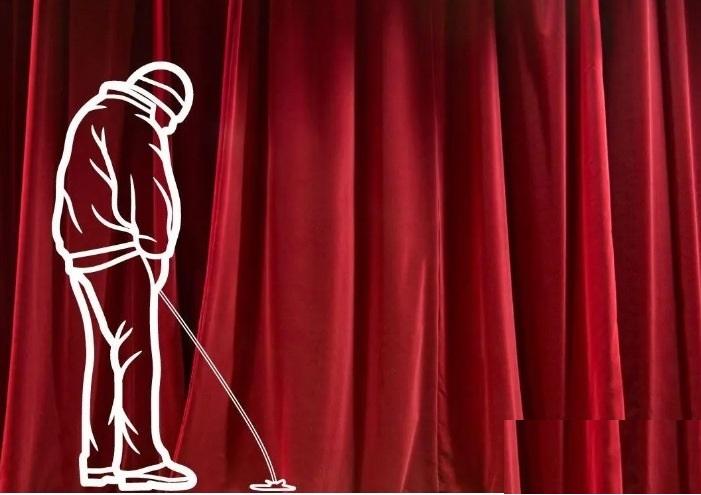 DONO DE BOATE ACUSADO DE MATAR HOMEM QUE URINOU ATRÁS DE CORTINA É CONDENADO