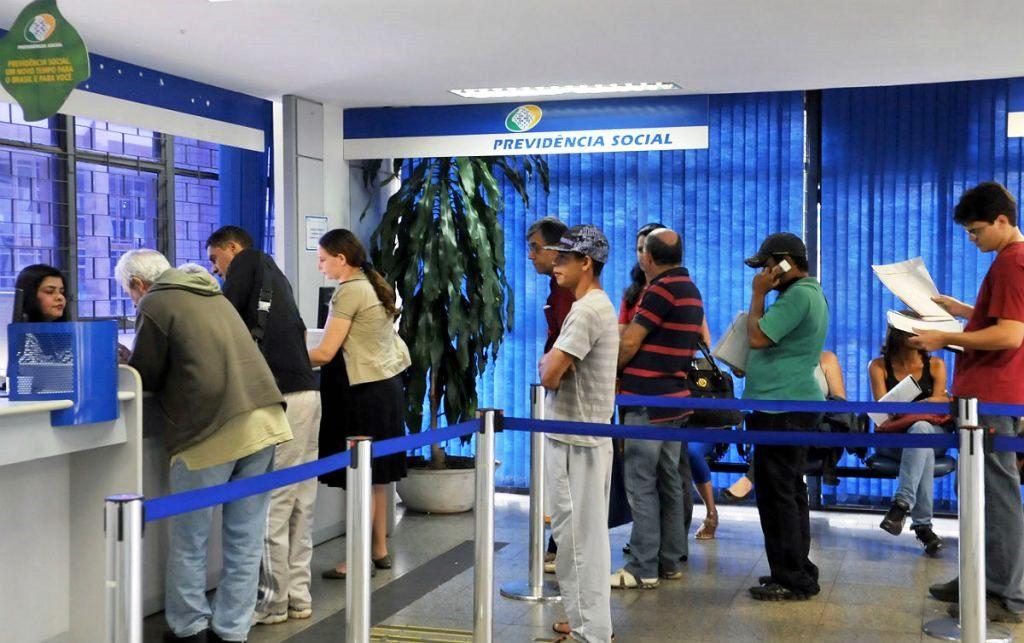 INSS CONVOCA MAIS DE 4 MILHÕES DE SEGURADOS PARA FAZER A PROVA DE VIDA