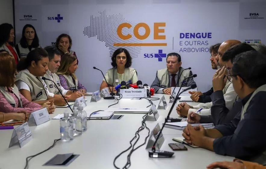 MINISTÉRIO DA SAÚDE ESTUDA AMPLIAR OFERTA DA VACINA CONTRA DENGUE