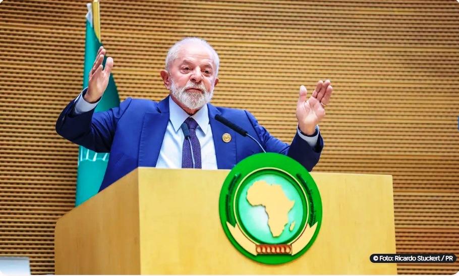 PEDIDO DE IMPEACHMENT DE LULA CHEGA A 97 ASSINATURAS