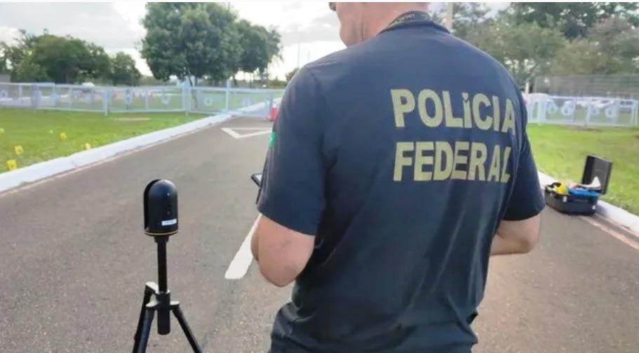 POLÍCIA FEDERAL PRENDE MOTORISTA SUSPEITO DE TENTAR INVADIR O PALÁCIO DA ALVORADA