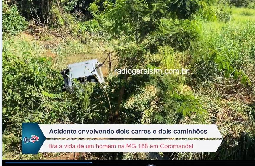 COMERCIANTE DE VAZANTE ESCAPA DE ACIDENTE GRAVE ENVOLVENDO DOIS CARROS E DUAS CARRETAS NA MG-188