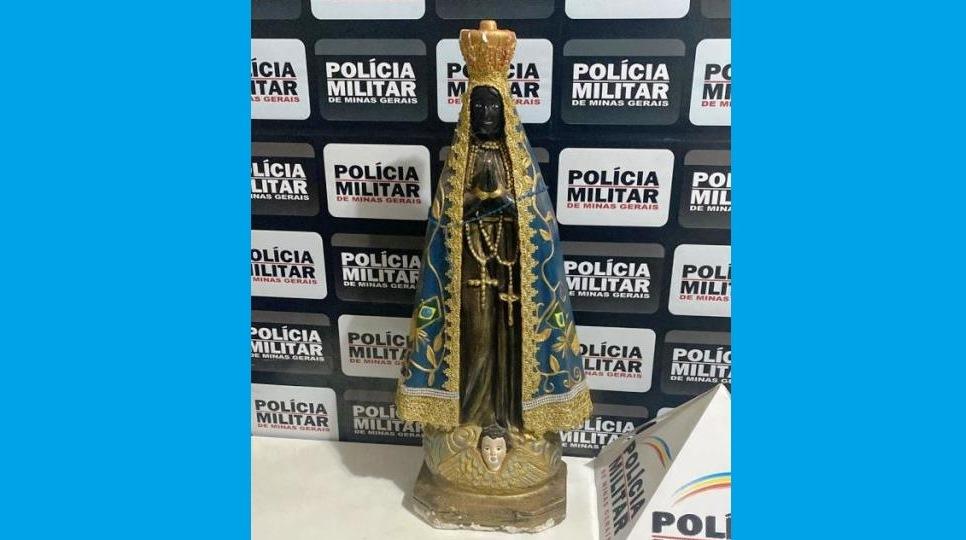 DUPLA É PRESA EM FLAGRANTE APÓS FURTAR IMAGEM DE NOSSA SENHORA APARECIDA EM PARACATU