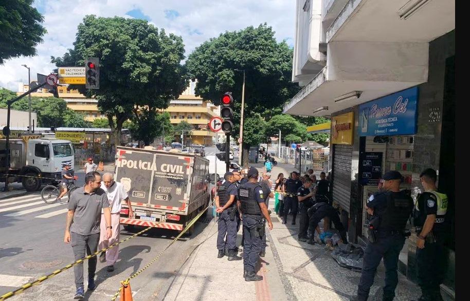 LADRÃO PASSA MAL E MORRE APÓS ASSALTAR IDOSO NO CENTRO DE BELO HORIZONTE