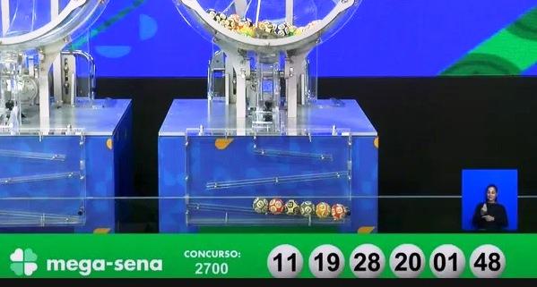 MEGA-SENA: NINGUÉM ACERTA AS SEIS DEZENAS E PRÊMIO VAI A R$ 58 MILHÕES