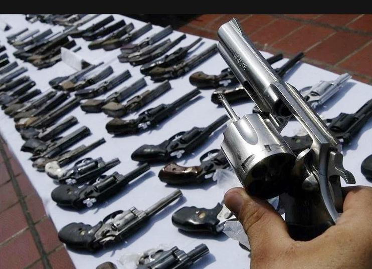 NOVOS REGISTROS DE POSSE DE ARMAS DE FOGO CAEM 74% NO PAÍS