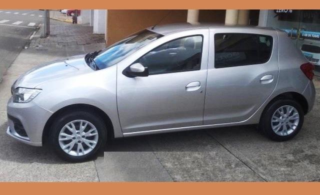 POLÍCIA MILITAR ENCONTRA CARRO TOMADO DE ASSALTO EM PRESIDENTE OLEGÁRIO