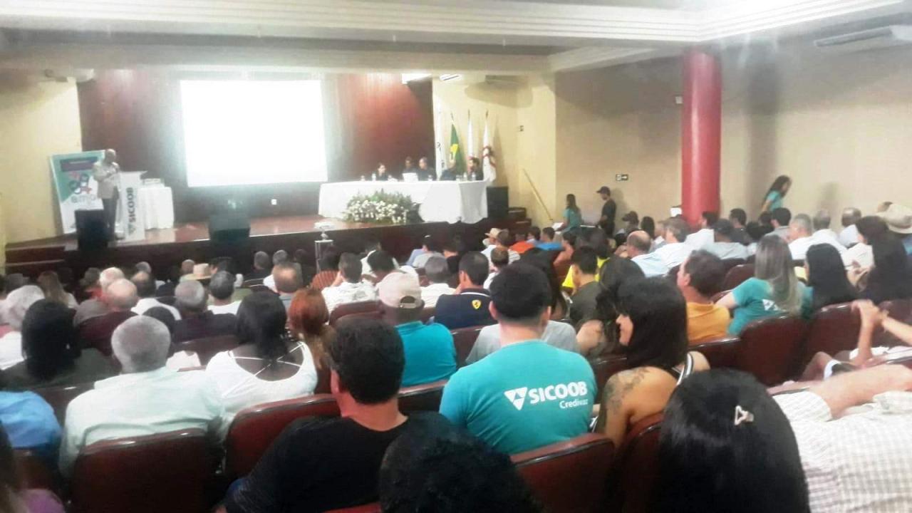 SICOOB CREDIVAZ CONVOCA ASSOCIADOS PARA ASSEMBLEIA GERAL ORDINÁRIA NESTE DOMINGO (17)